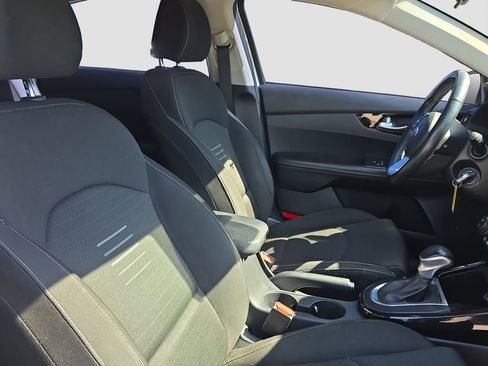 Used 2019 Kia Forte S FWD image 20
