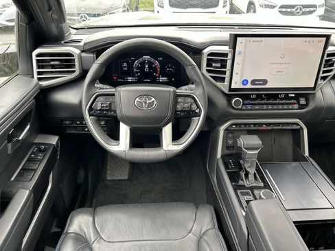 Used 2025 Toyota Tundra Platinum AWD/4WD image 10