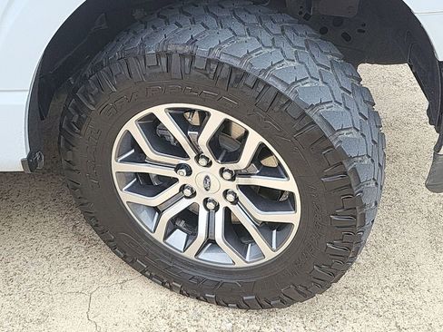 Used 2021 Ford F150 Lariat AWD/4WD image 32