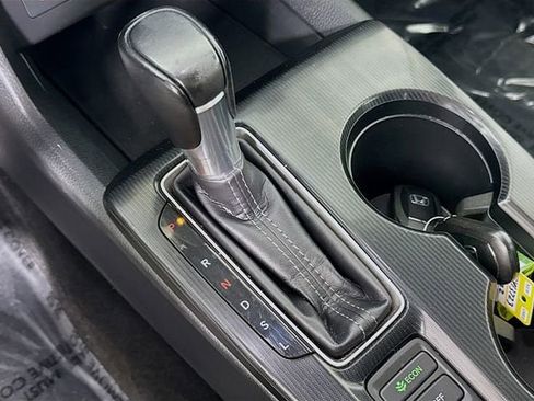 Used 2022 Honda Civic EX image 16