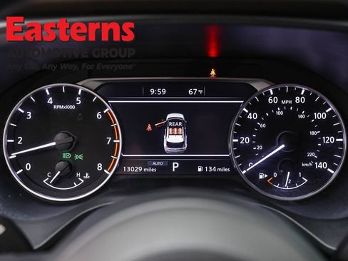 Used 2023 Nissan Rogue S AWD/4WD image 18