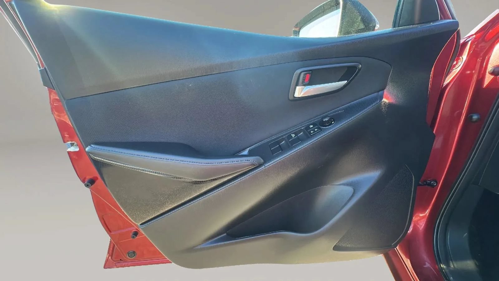 Used 2017 Toyota Yaris iA FWD image 14