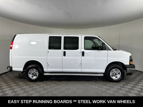 Used 2024 GMC Savana 2500 w/ Driver Convenience Package RWD image 6