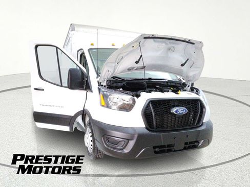 Used 2023 Ford Transit 350 DRW RWD image 11