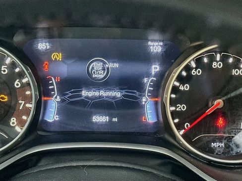 Used 2019 Jeep Compass Latitude w/ Popular Equipment Group FWD image 10