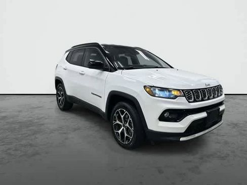 Used 2025 Jeep Compass Limited AWD/4WD image 6