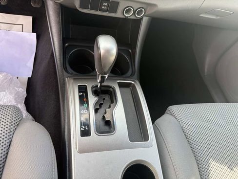 Used 2014 Toyota Tacoma PreRunner image 28