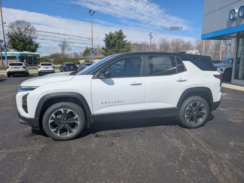 New 2026 Chevrolet Equinox LT w/ Convenience Package II image 4