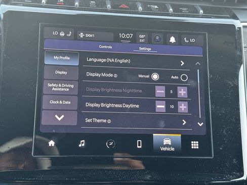 Certified 2024 Jeep Grand Cherokee Laredo w/ Luxury Tech Group I AWD/4WD image 33