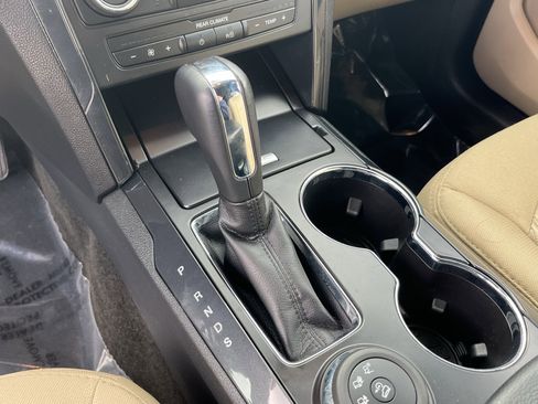 Used 2017 Ford Explorer 4WD image 25