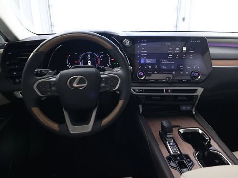 Used 2023 Lexus RX 350 FWD w/ Cold Area Package image 18