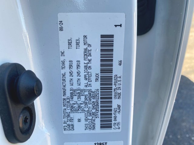 Used 2024 Toyota Tundra SR AWD/4WD image 31