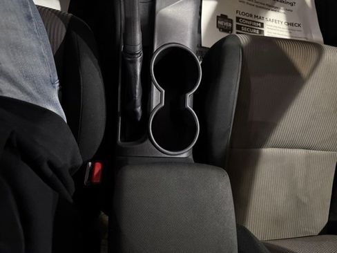 Used 2015 Scion tC image 23