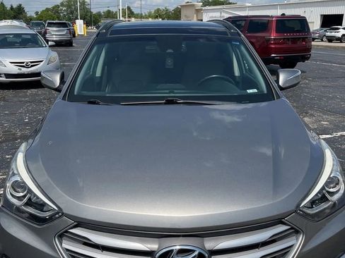 Used 2018 Hyundai Santa Fe Sport w/ 2.0T Ultimate Tech Package 05 AWD/4WD image 15