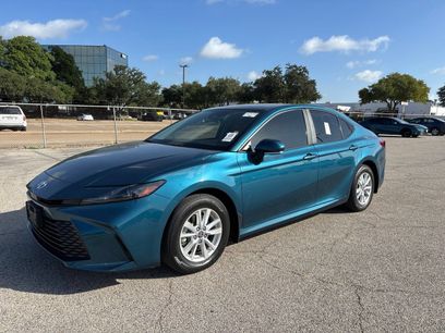 Used 2025 Toyota Camry LE w/ Convenience Package