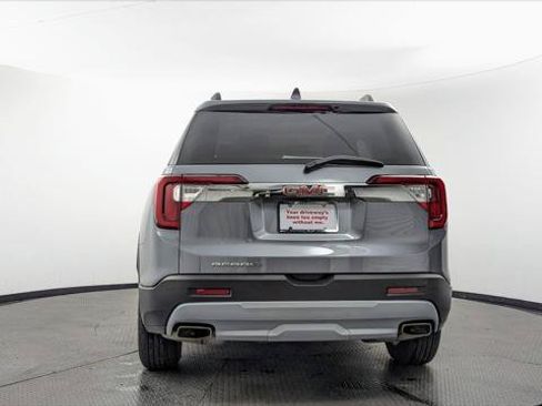 Used 2022 GMC Acadia SLE w/ Driver Convenience Package FWD image 7