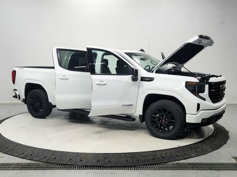 New 2026 GMC Sierra 1500 Elevation w/ Elevation Premium Package image 9