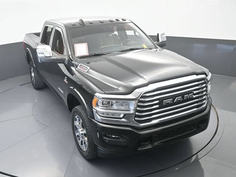 Used 2024 RAM 2500 Limited AWD/4WD image 63