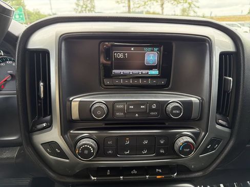 Used 2015 Chevrolet Silverado 1500 LT AWD/4WD image 14