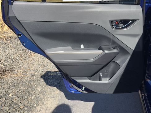 New 2025 Subaru Crosstrek 2.5i Limited image 28