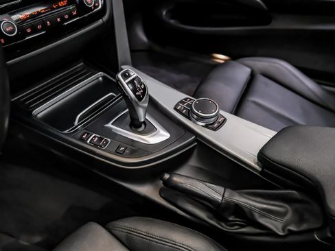 Used 2019 BMW 430i xDrive Coupe w/ Convenience Package AWD/4WD image 19