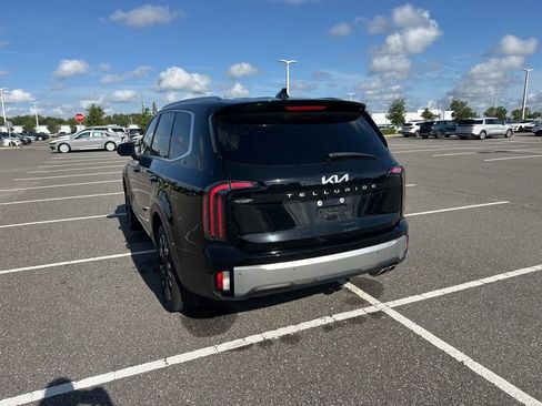 Used 2024 Kia Telluride SX FWD image 11