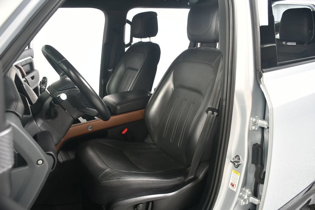 Used 2021 Land Rover Defender 110 X AWD/4WD image 31