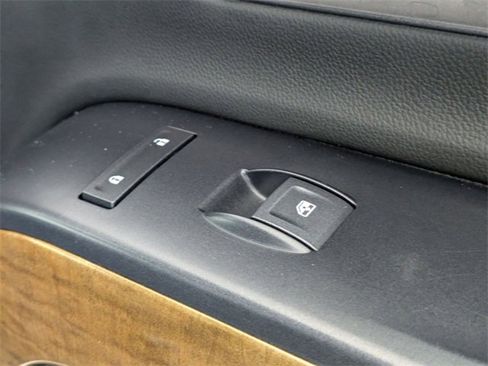 Used 2019 Chevrolet Silverado 2500 LTZ w/ Duramax Plus Package image 36