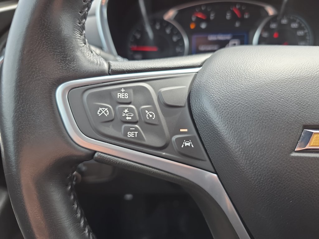 Used 2022 Chevrolet Equinox LT AWD/4WD image 15