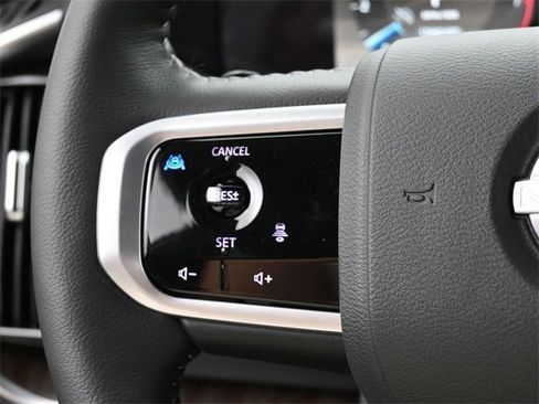 New 2025 Nissan Armada SL w/ Captain's Chari Seat Package image 21