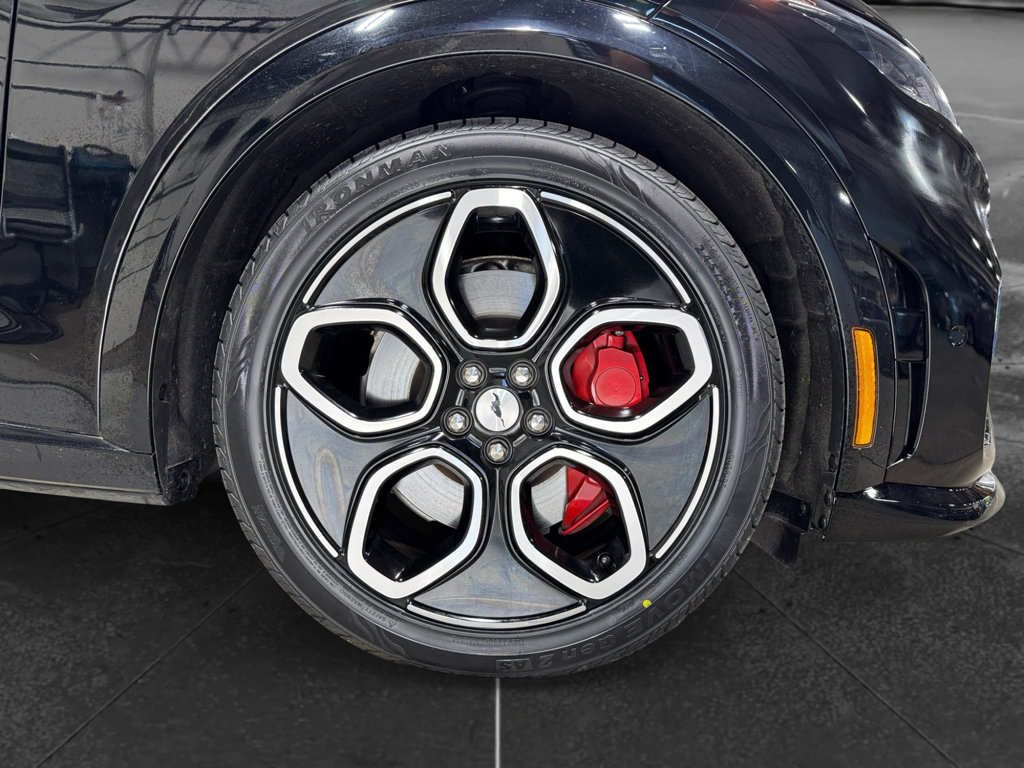 Used 2023 Ford Mustang Mach-E GT AWD/4WD image 38