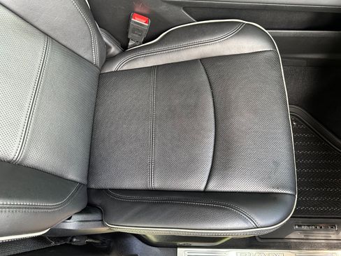 Used 2023 RAM 2500 Limited image 27