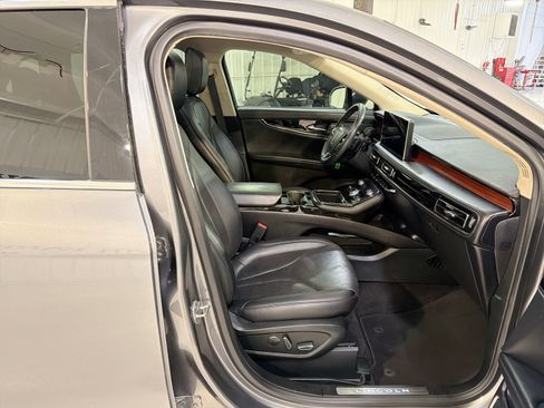 Used 2022 Lincoln Nautilus Reserve image 29