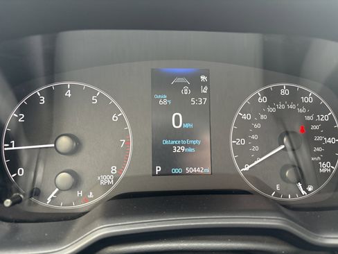 Used 2024 Toyota Corolla LE image 21