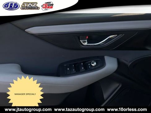 Used 2022 Subaru Outback Premium image 12