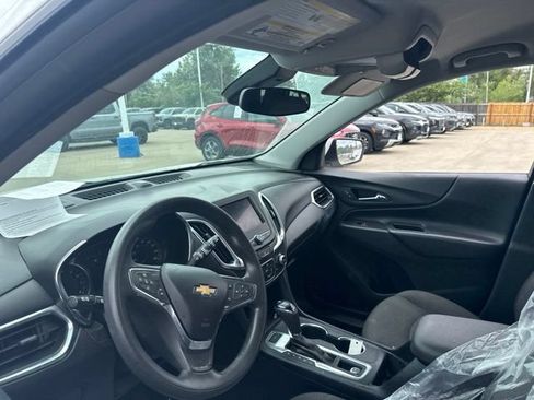 Used 2020 Chevrolet Equinox LT AWD/4WD image 9