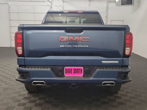 Used 2026 GMC Sierra 1500 Elevation w/ Preferred Package AWD/4WD image 9