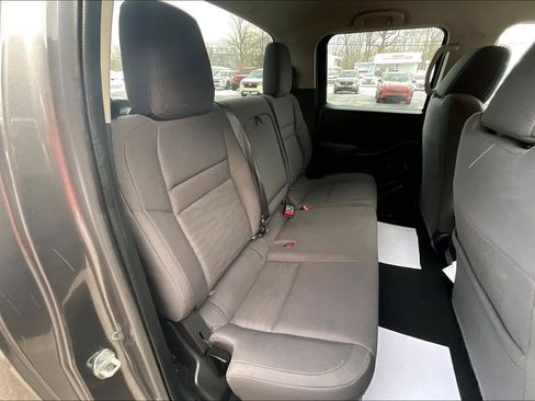 Used 2022 Nissan Frontier S w/ Technology Package image 26
