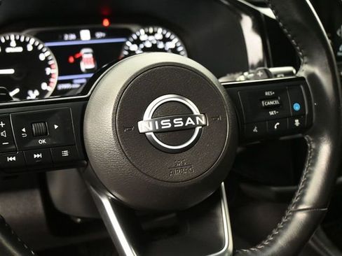 Used 2024 Nissan Pathfinder SL image 8