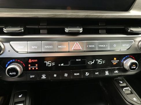 Used 2025 Kia Telluride EX X-Line AWD/4WD image 12