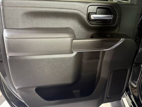 Used 2020 GMC Sierra 2500 AT4 w/ AT4 Premium Package image 13