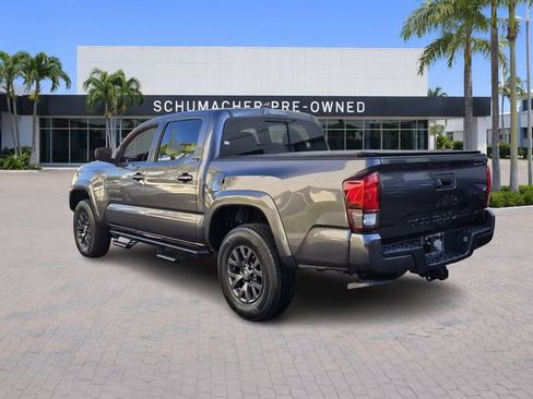Used 2023 Toyota Tacoma SR5 w/ Technology Package RWD image 5