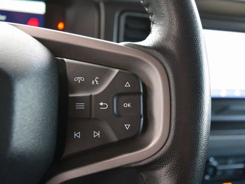 Used 2022 Ford Bronco Black Diamond image 15