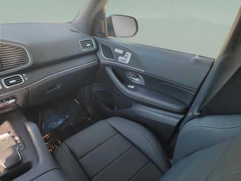 Certified 2026 Mercedes-Benz GLE 350 4MATIC image 9