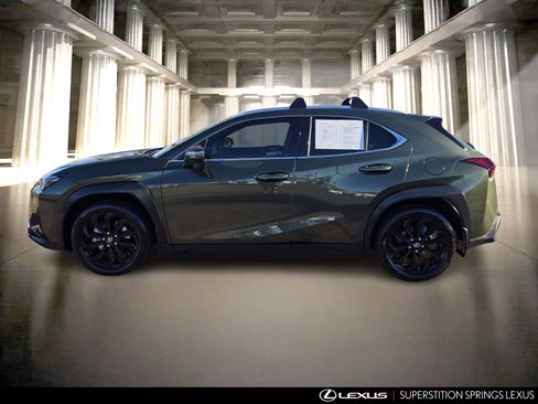 Used 2025 Lexus UX 300h FWD image 9