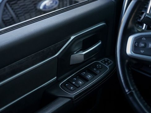 Used 2024 RAM 2500 Big Horn image 20