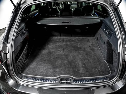 Certified 2026 Mercedes-Benz GLC 300 image 5