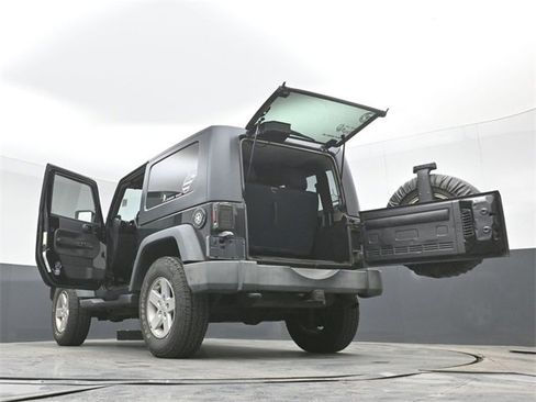 Used 2009 Jeep Wrangler X image 48