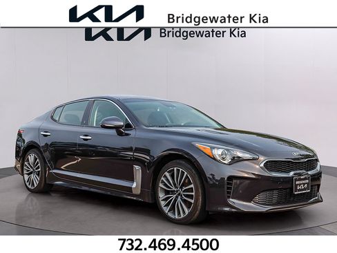 Used 2019 Kia Stinger AWD/4WD image 1