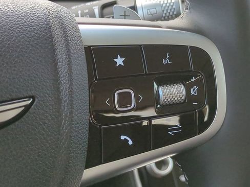 New 2026 Genesis GV70 2.5T Select image 27